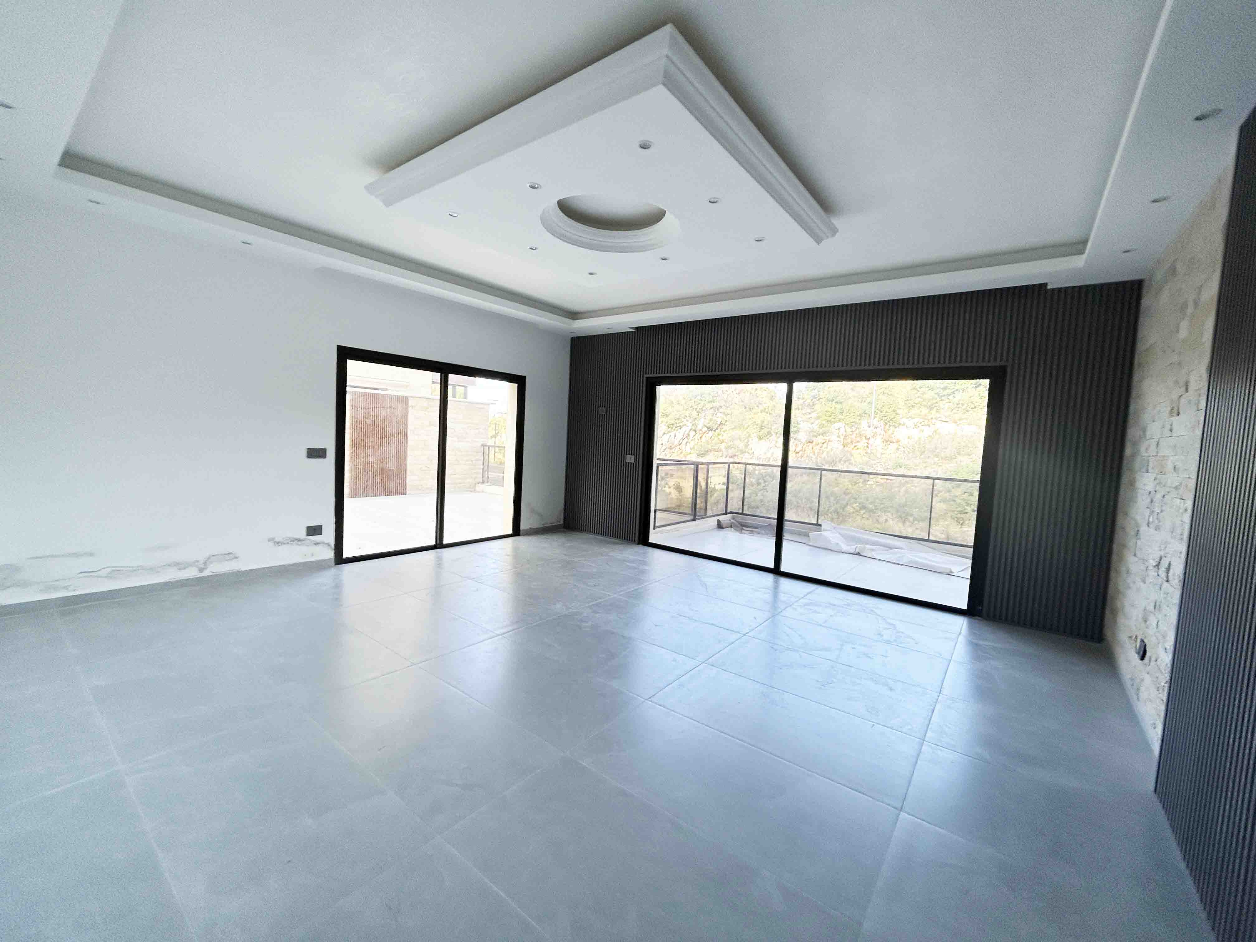 3 bedroom apartment in jbeil for $175000