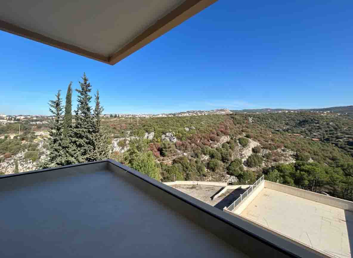 2 bedroom apartment in jbeil for $130000